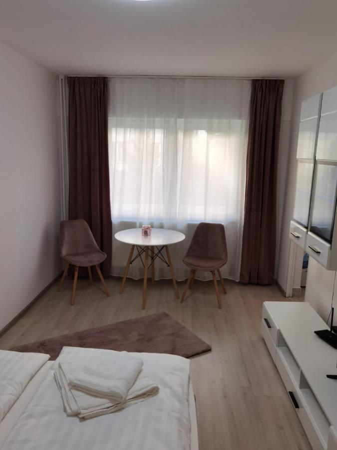 Focus Room Меркуря-Чук Экстерьер фото